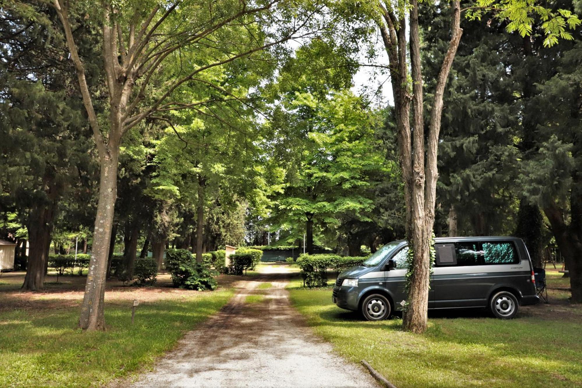 Camping Les Avignon - La Laune Villeneuve-lès-Avignon Dış mekan fotoğraf